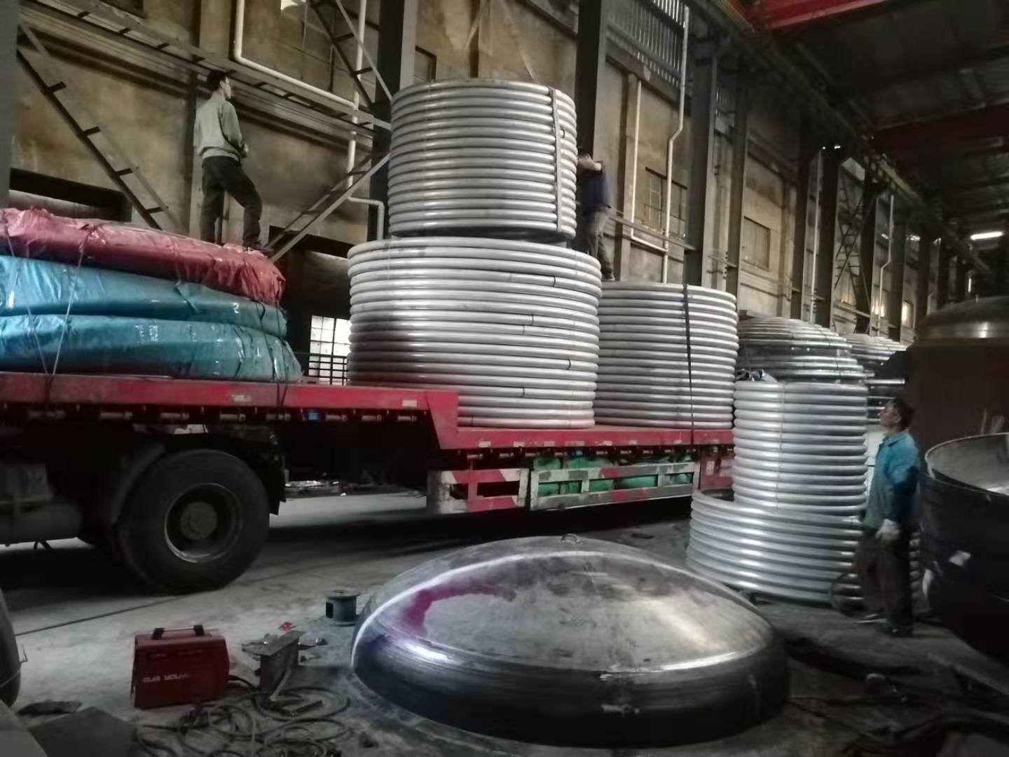 半圓管發貨現場 半圓管發貨現場